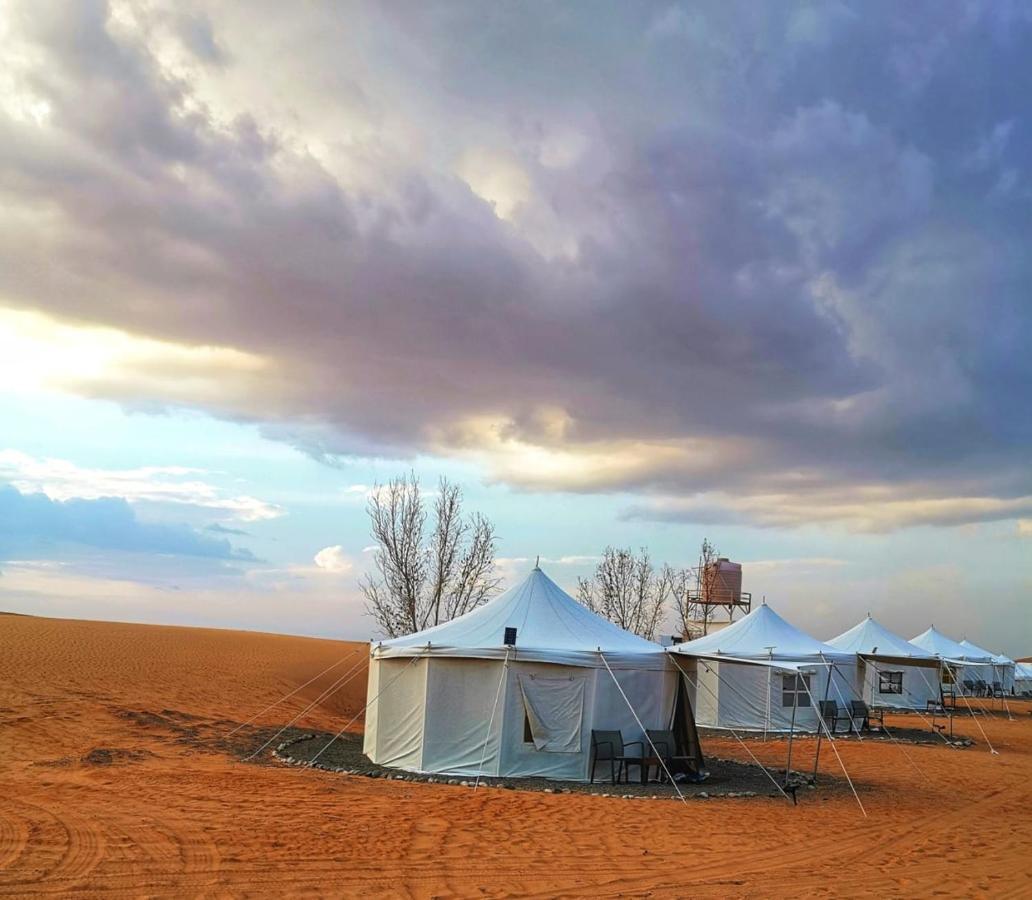 Alsarmadi Desert Camp Shāhiq Exterior photo